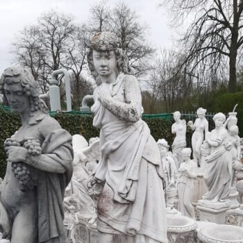 Fontein vrouw met kruiken 220cm