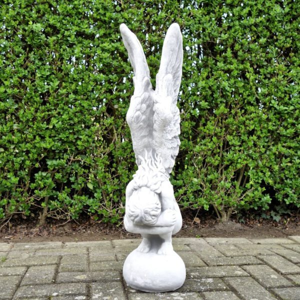 Engel knielend 75cm tuinbeeld