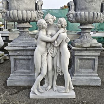 Gartenfigur der drei Grazien