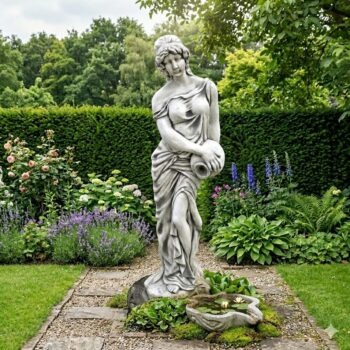 Vrouw met kruik 116 cm