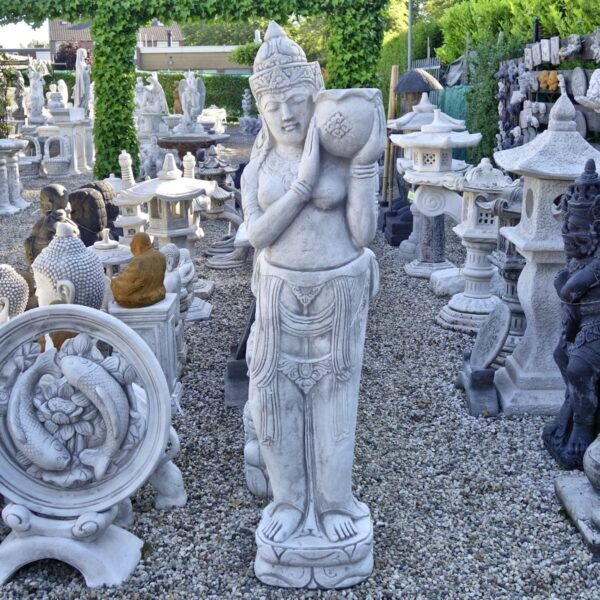 Boeddhistische godheid tuinbeeld