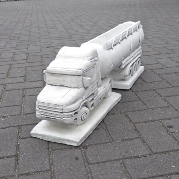 Vrachtwagen Tankwagen tuinbeeld