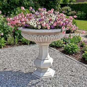 Hoge plantenschaal fonteinbak